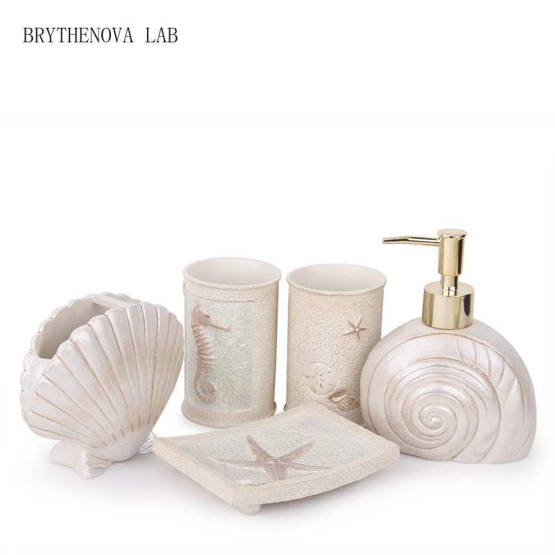 Home Essentials Bathroom Accessories - مستلزمات الحمام على الطراز الأوروبي: طقم