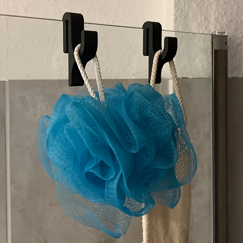 Home Essentials Bathroom Accessories - مجموعة من قطعتين باللون الأبيض/قطعتين باللون